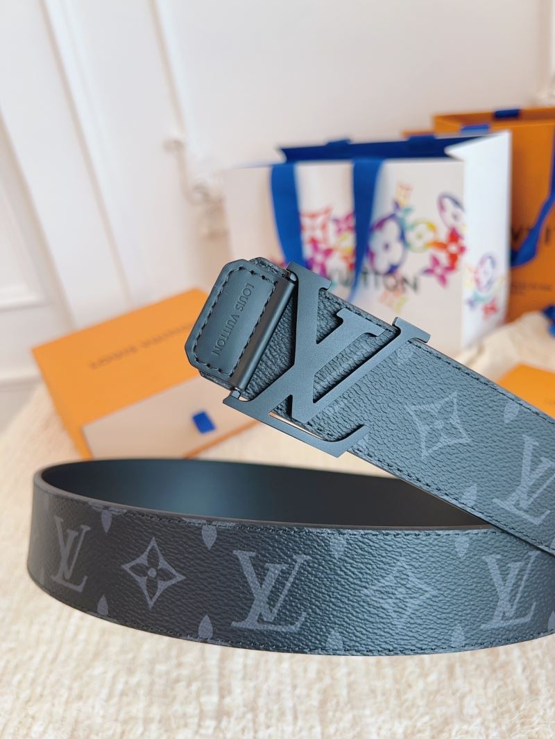 l0vis Vvtt0n belts
